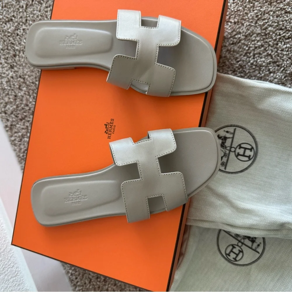 100% Authentic HERMES ORAN sandals size 37 - Picture 2 of 6